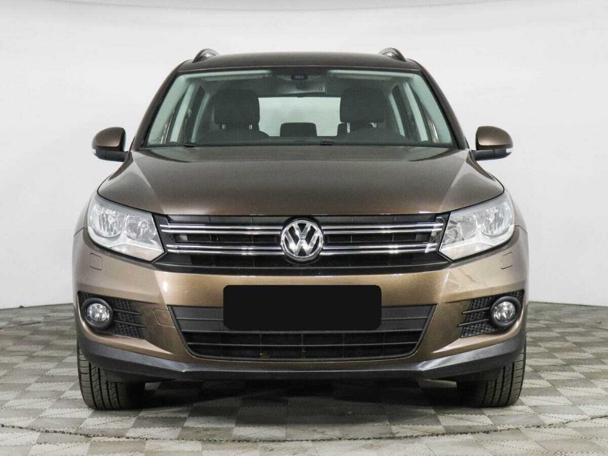 Volkswagen Tiguan 2015 года с пробегом. Фото: #1
