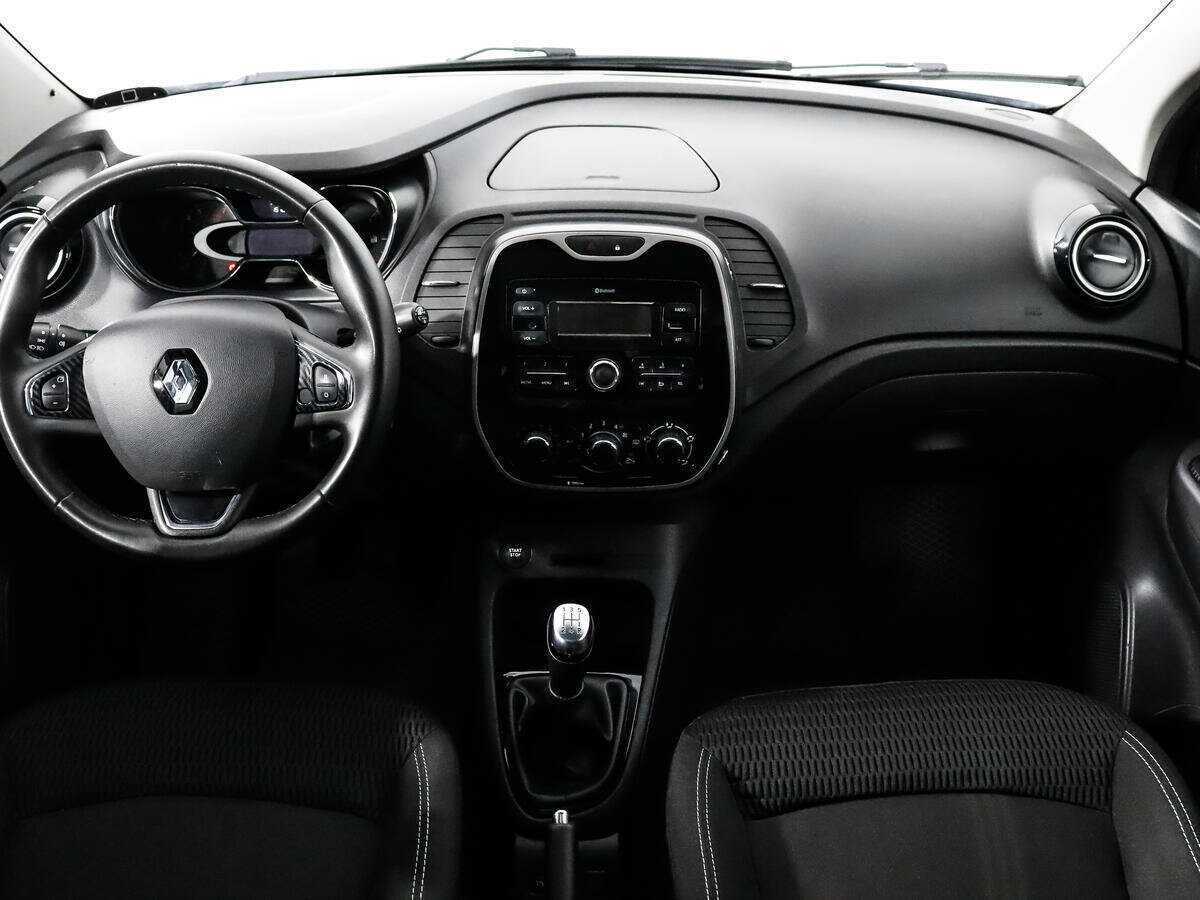 Б/У Рено Каптюр 2018 года. Фото: #12