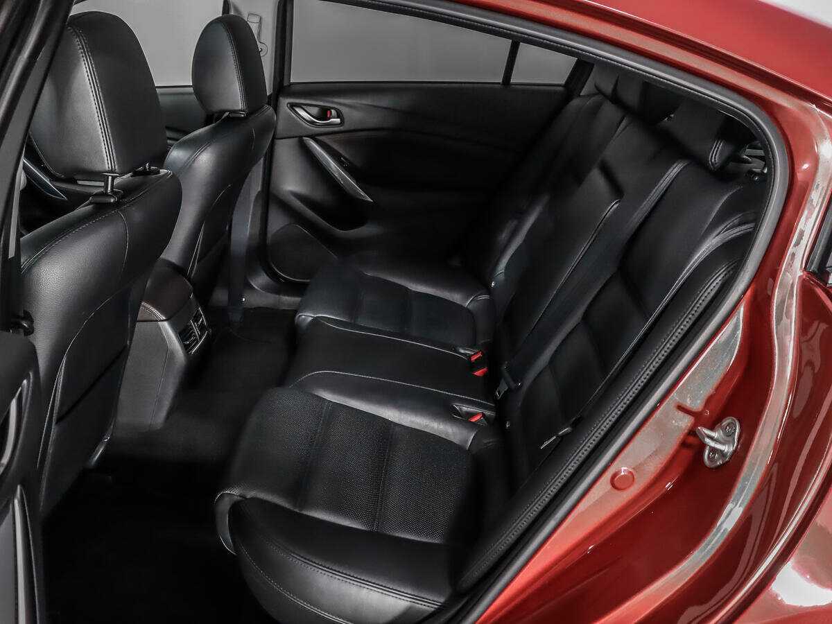 Б/У Мазда 6 2015 года. Фото: #14