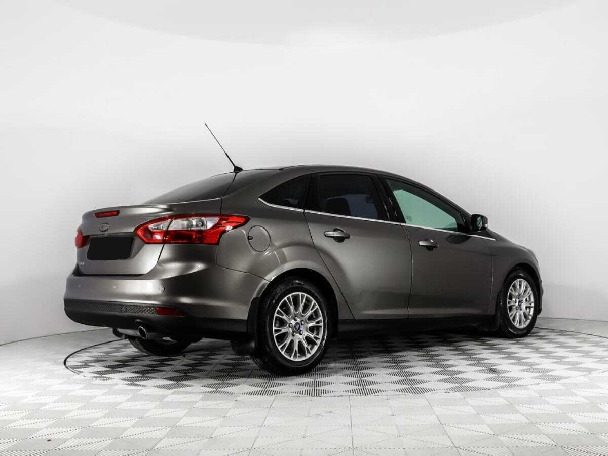 Ford Focus 2012 года с пробегом. Фото: #3