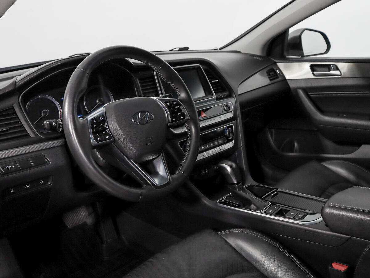 Б/У Хендай Соната 2017 года. Фото: #8