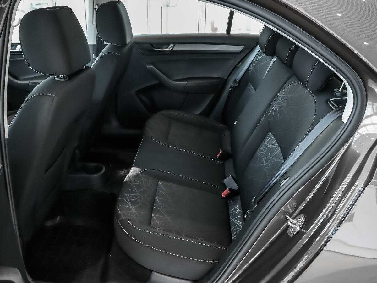 Skoda Rapid 2019 года с пробегом. Фото: #8