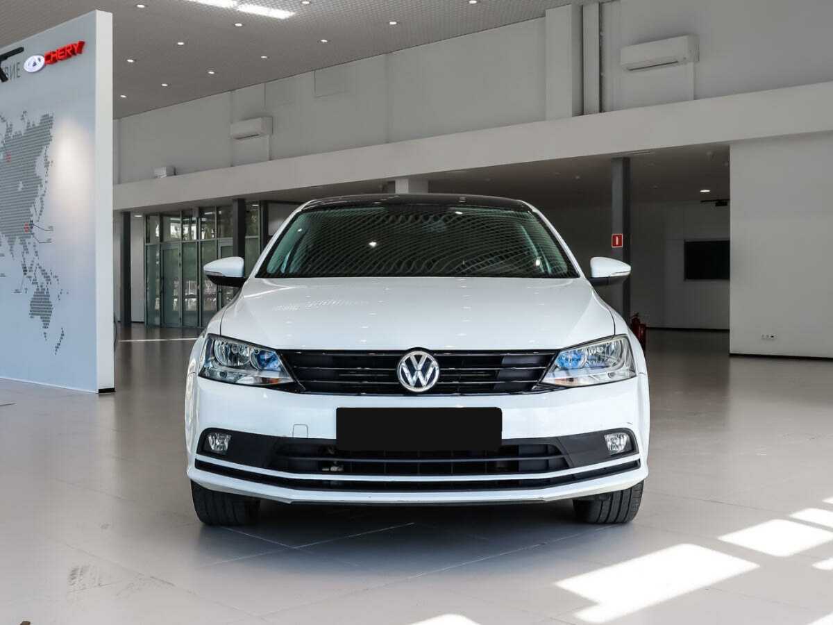 Volkswagen Jetta 2017 года с пробегом. Фото: #1
