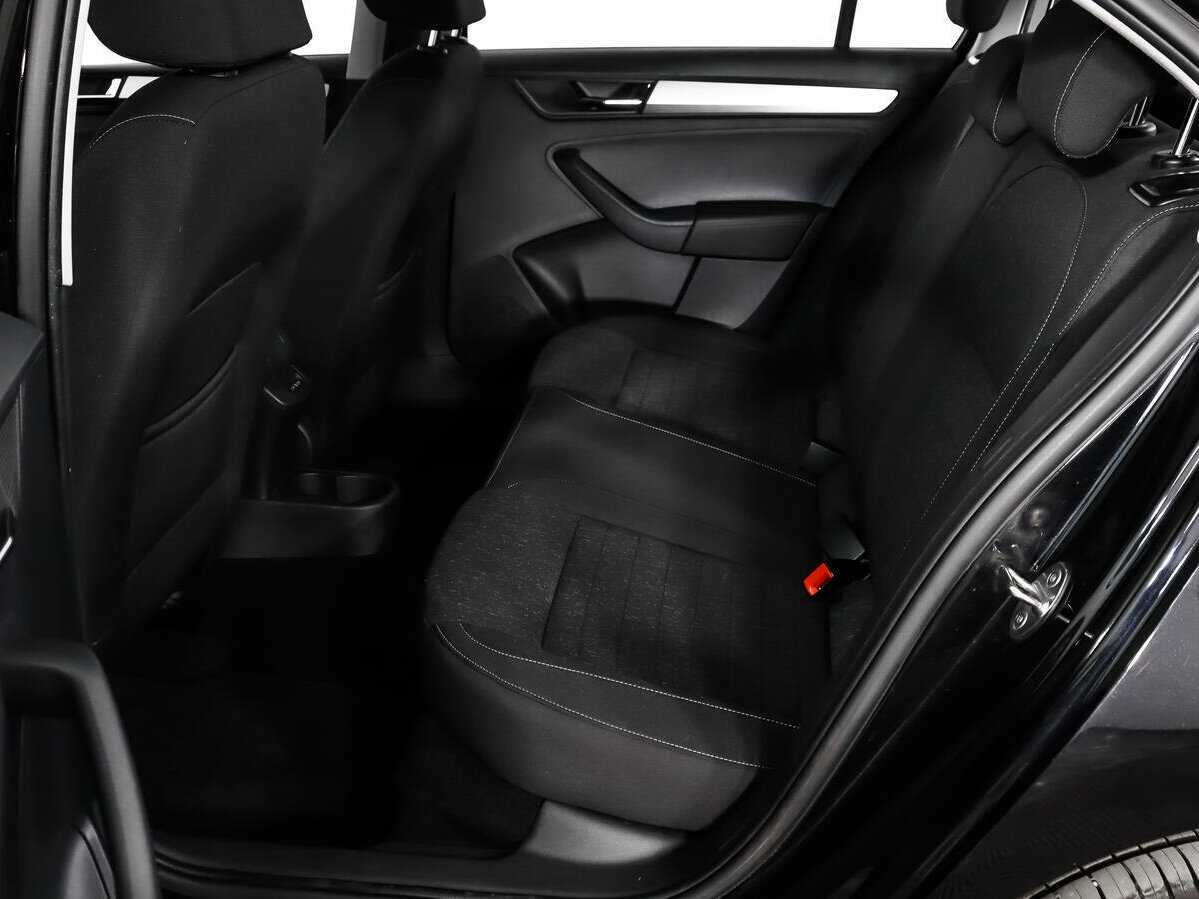 Skoda Rapid 2021 года с пробегом. Фото: #10