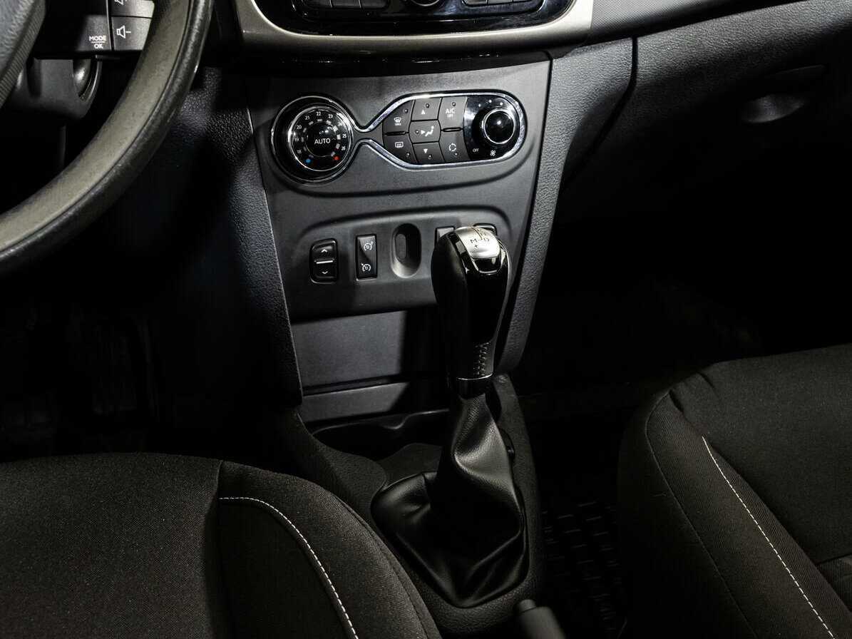 Renault Sandero 2017 года с пробегом. Фото: #11