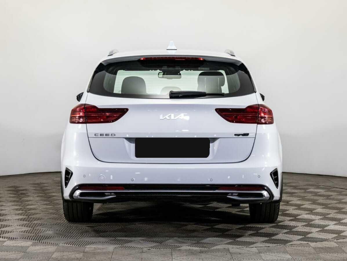 Kia Ceed 2021 года с пробегом. Фото: #5