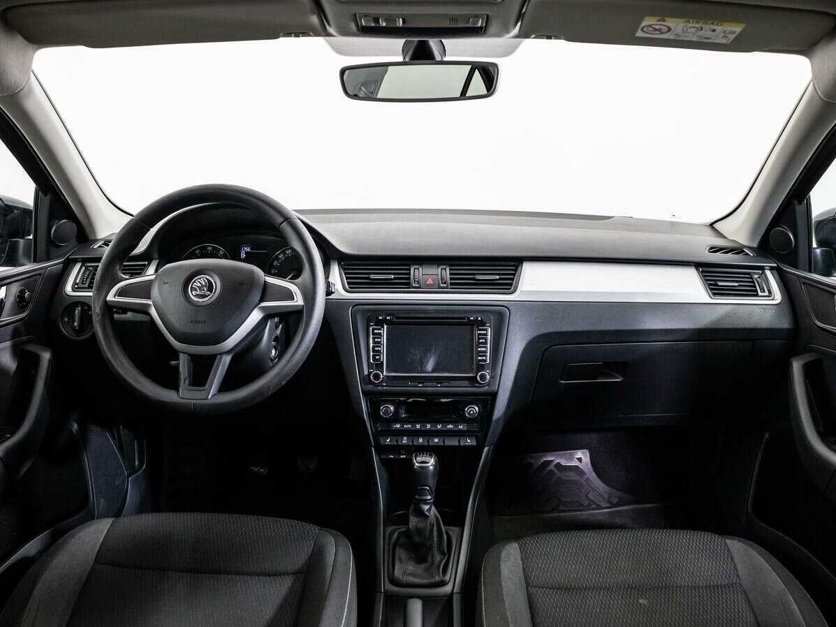 Б/У Шкода Рапид 2016 года. Фото: #10