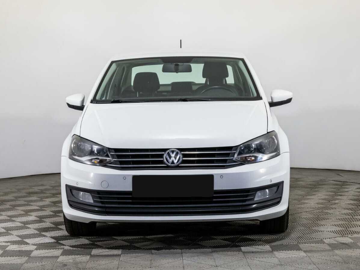 Б/У Фольксваген Поло 2018 года. Фото: #1