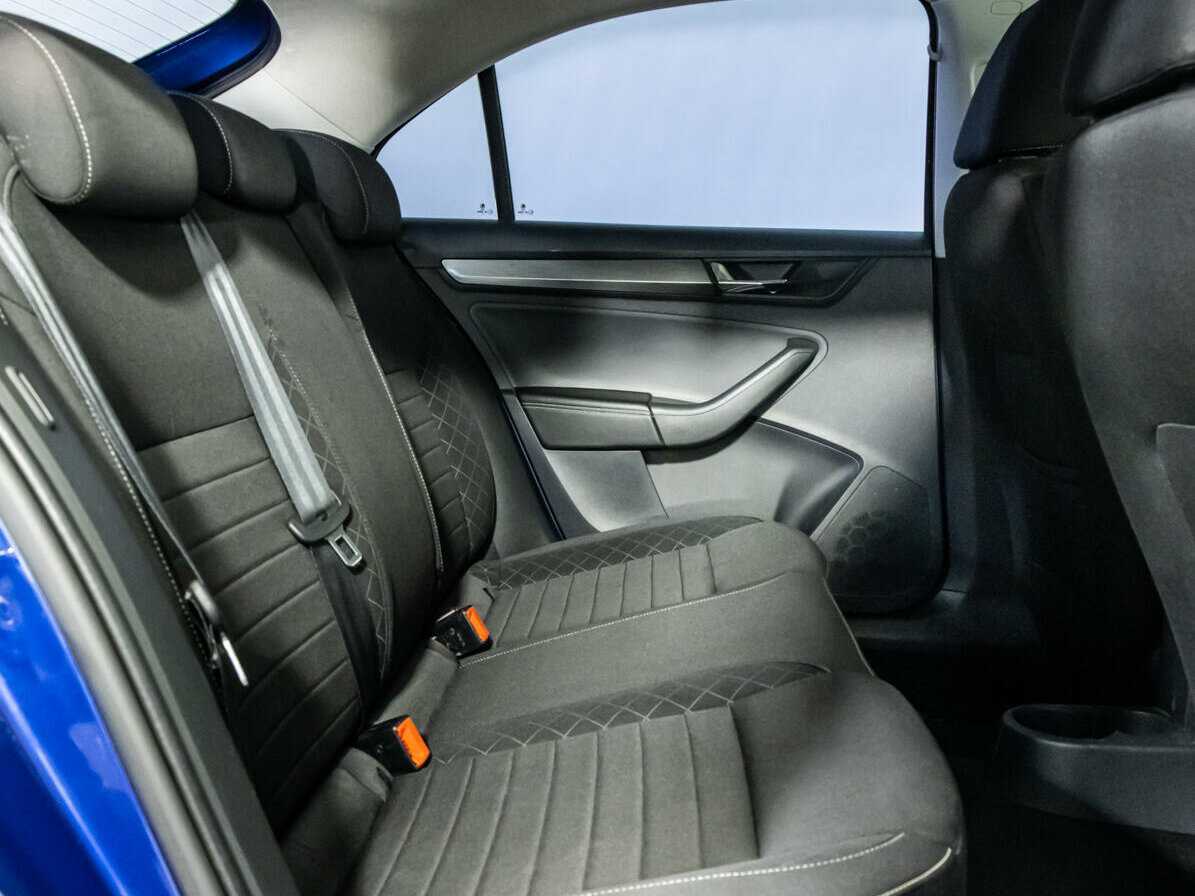 Б/У Шкода Рапид 2017 года. Фото: #11