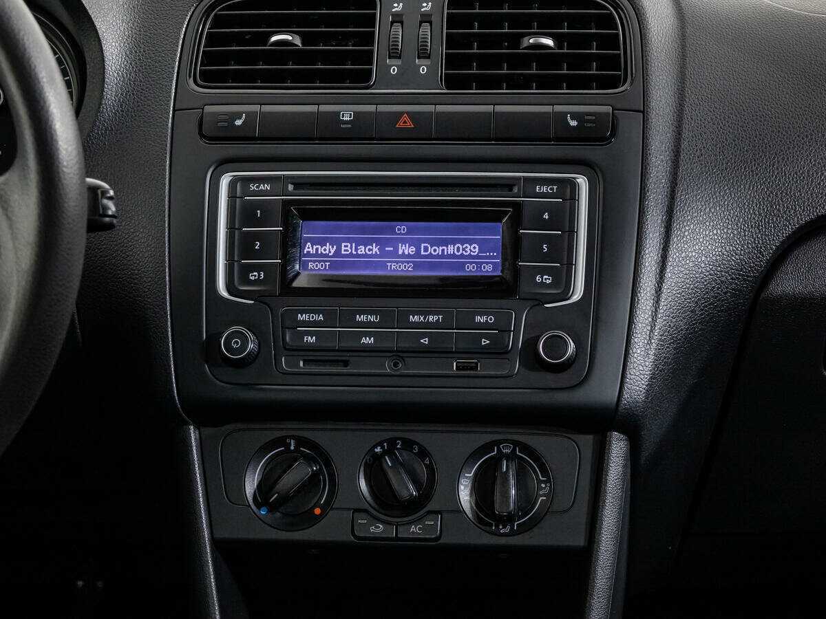 Б/У Фольксваген Поло 2014 года. Фото: #13