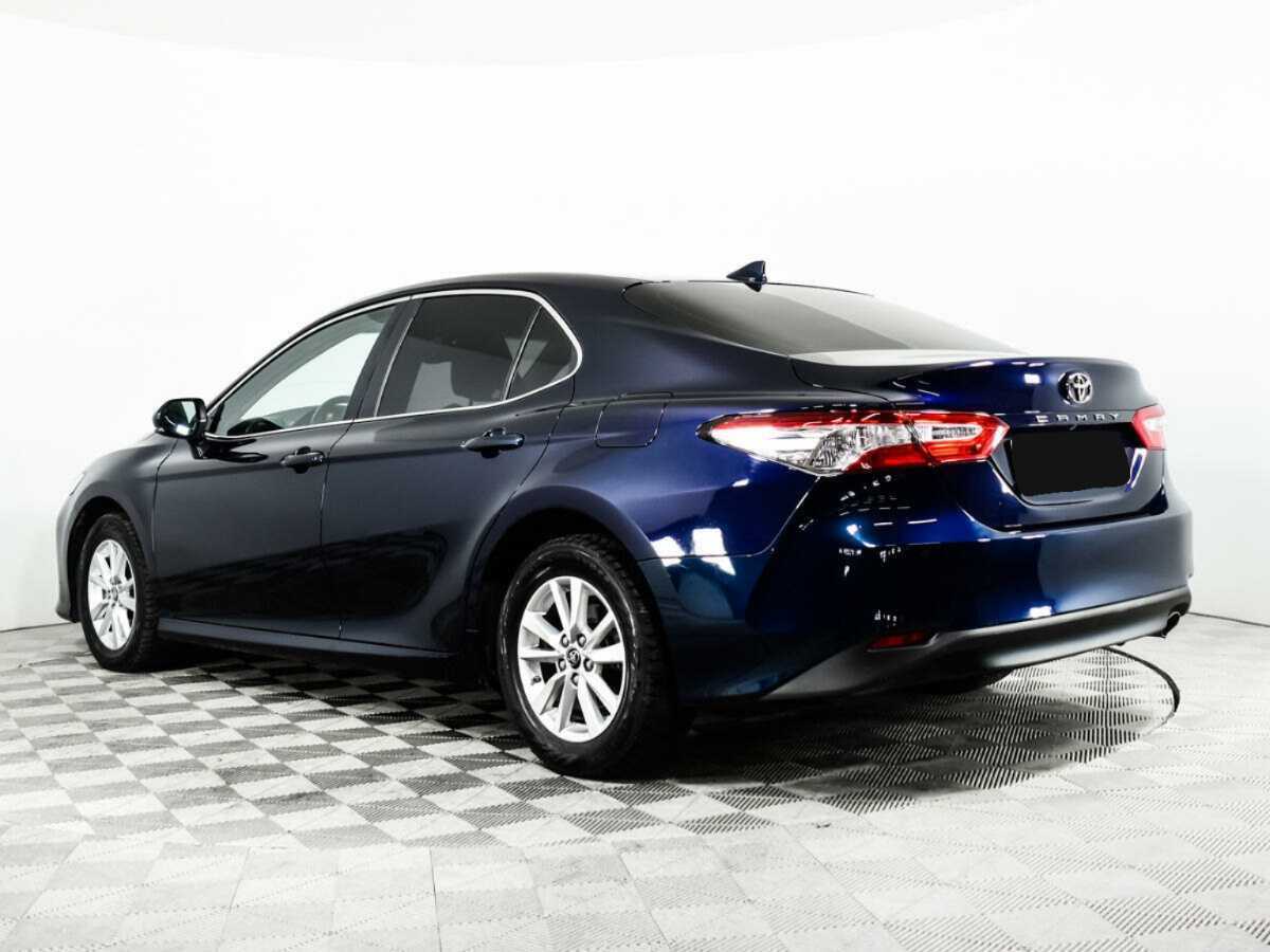 Toyota Camry 2019 года с пробегом. Фото: #8