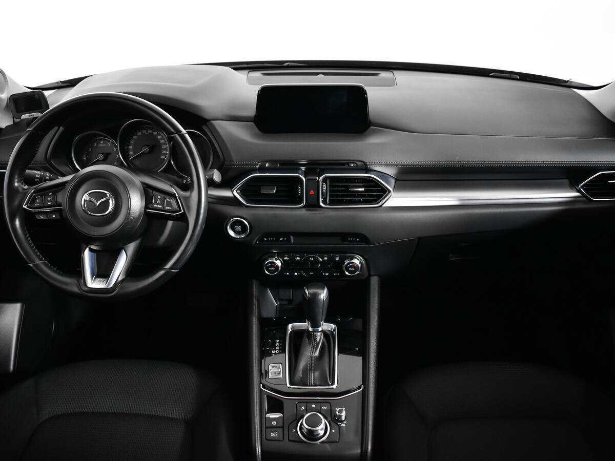 Б/У Мазда Ц-Икс-5 2017 года. Фото: #11