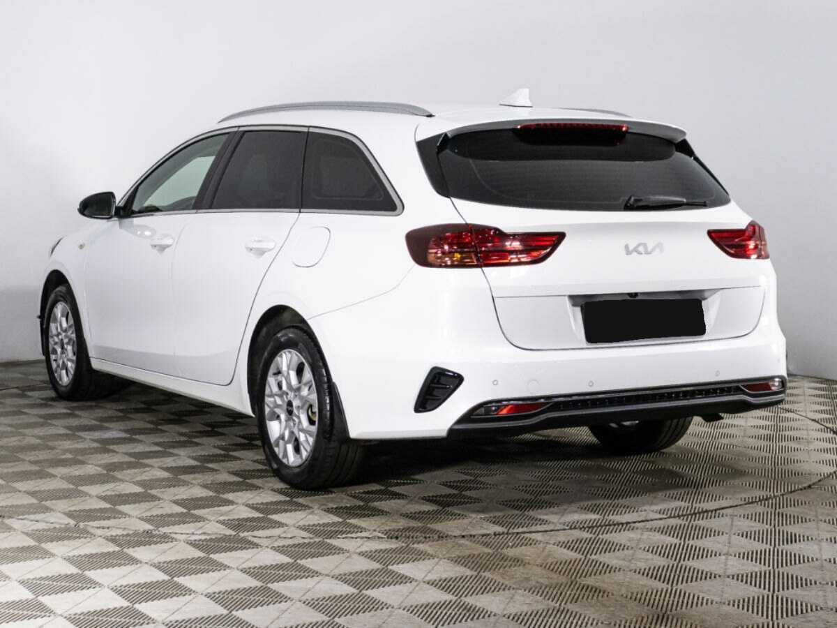 Б/У Киа Сид 2023 года. Фото: #6