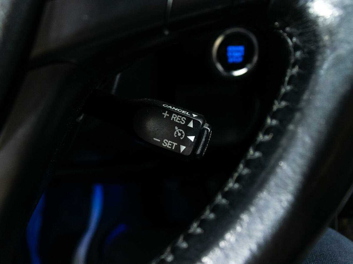 Б/У Тойота Камри 2017 года. Фото: #17