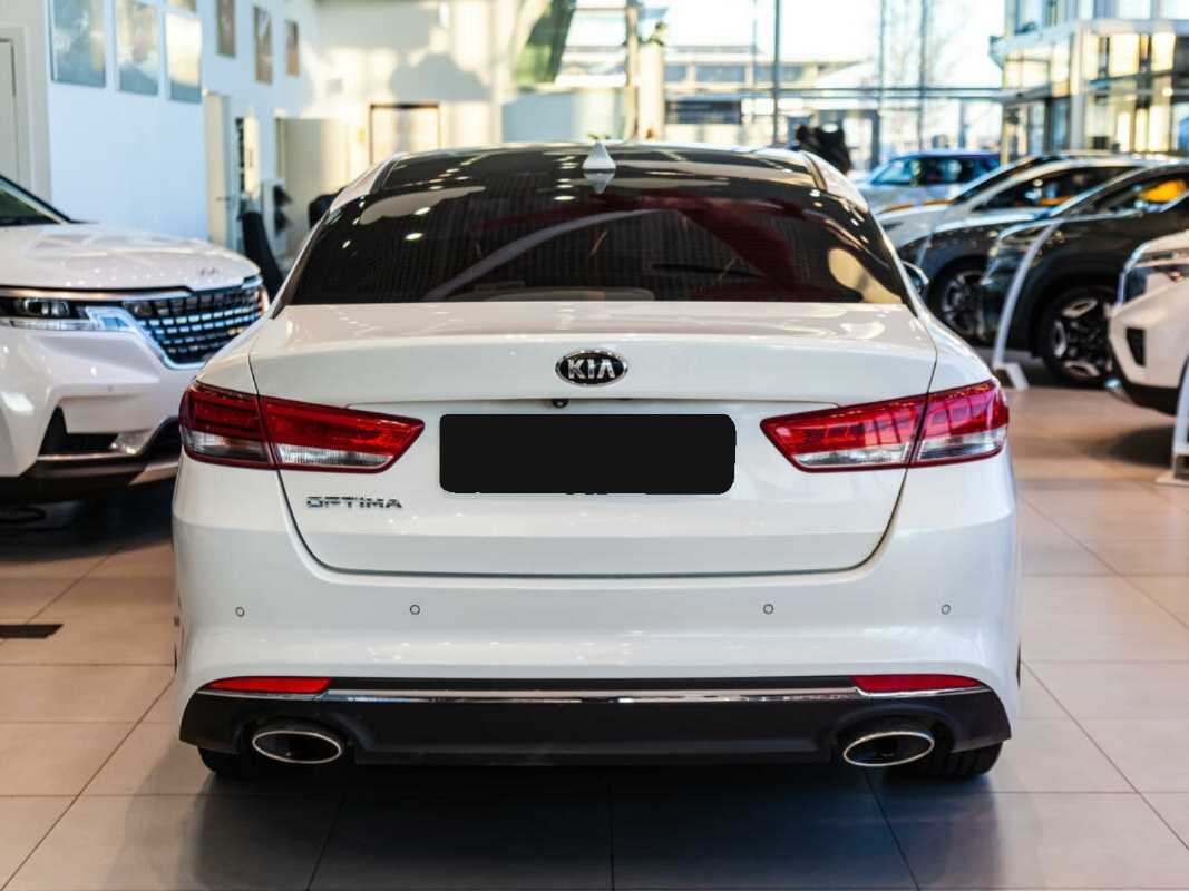 Kia Optima 2017 года с пробегом. Фото: #3