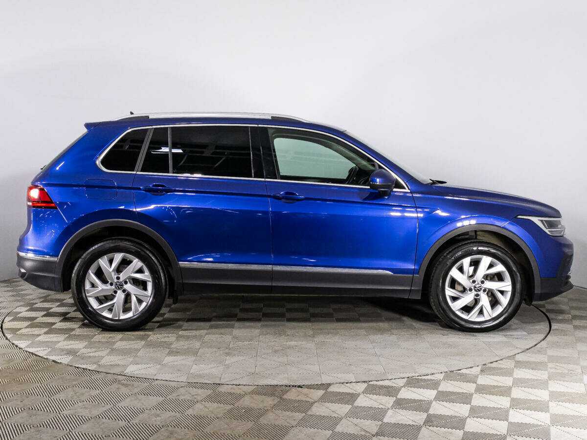Volkswagen Tiguan 2021 года с пробегом. Фото: #3