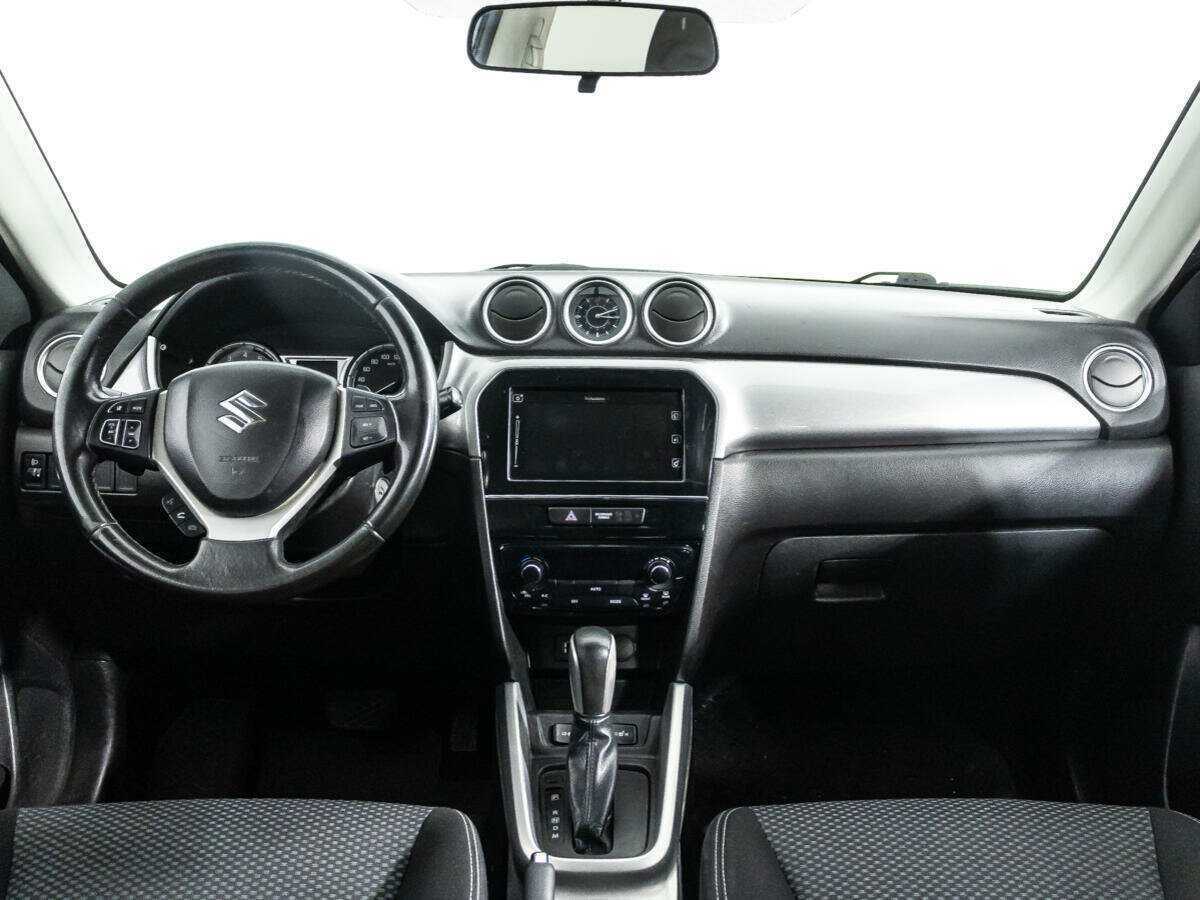 Б/У Сузуки Витара 2017 года. Фото: #12