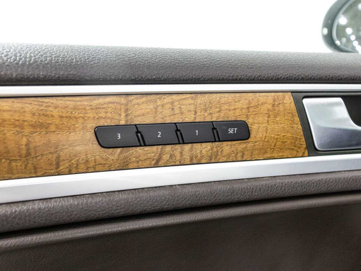 Volkswagen Touareg 2013 года с пробегом. Фото: #13