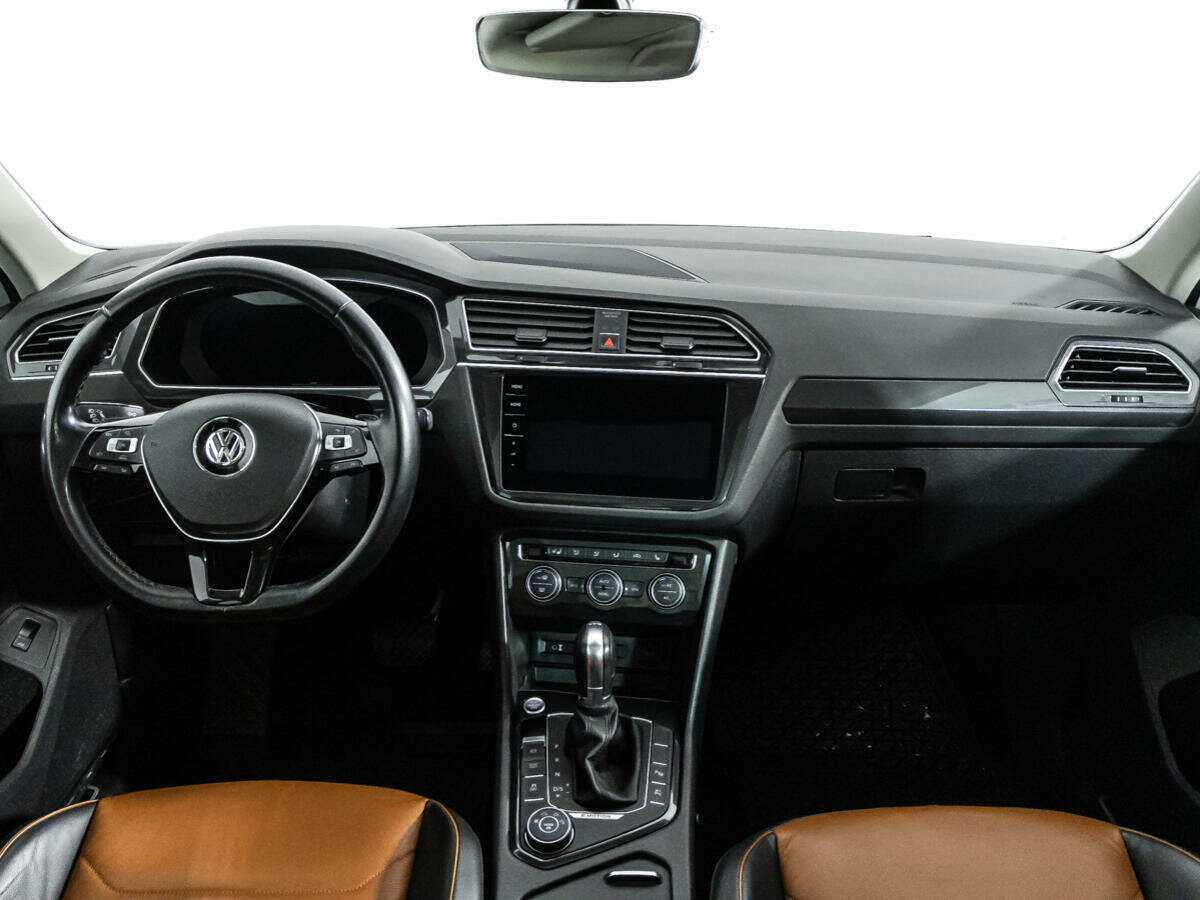 Б/У Фольксваген Тигуан 2017 года. Фото: #11