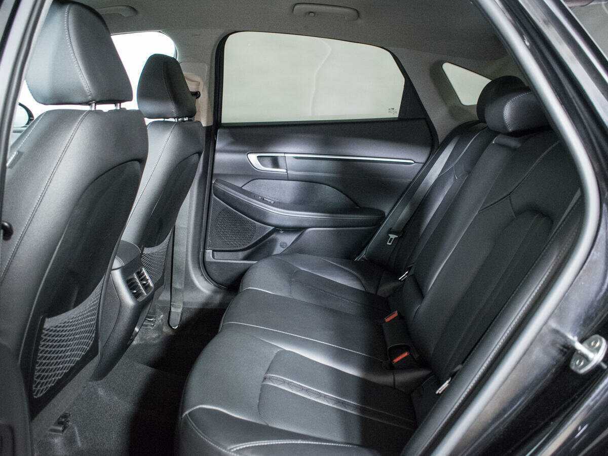 Hyundai Sonata 2021 года с пробегом. Фото: #9