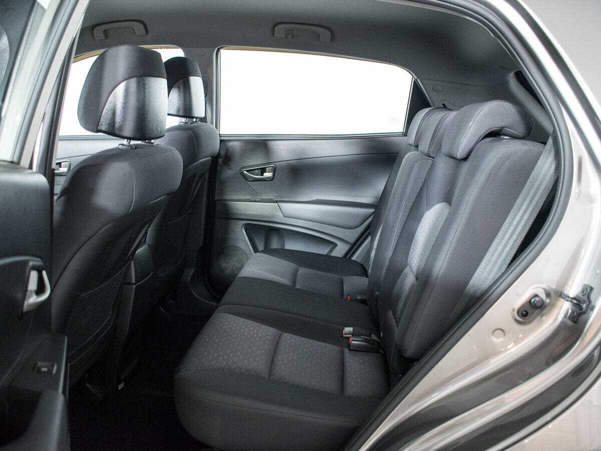 Б/У Сан-Ён Актион 2013 года. Фото: #7