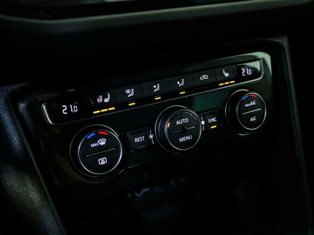 Volkswagen Tiguan 2019 года с пробегом. Фото: #13