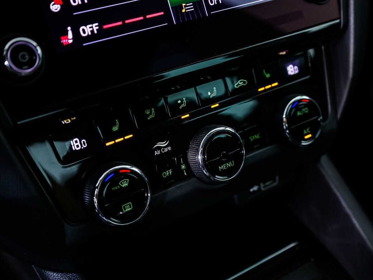 Skoda Octavia 2018 года с пробегом. Фото: #13