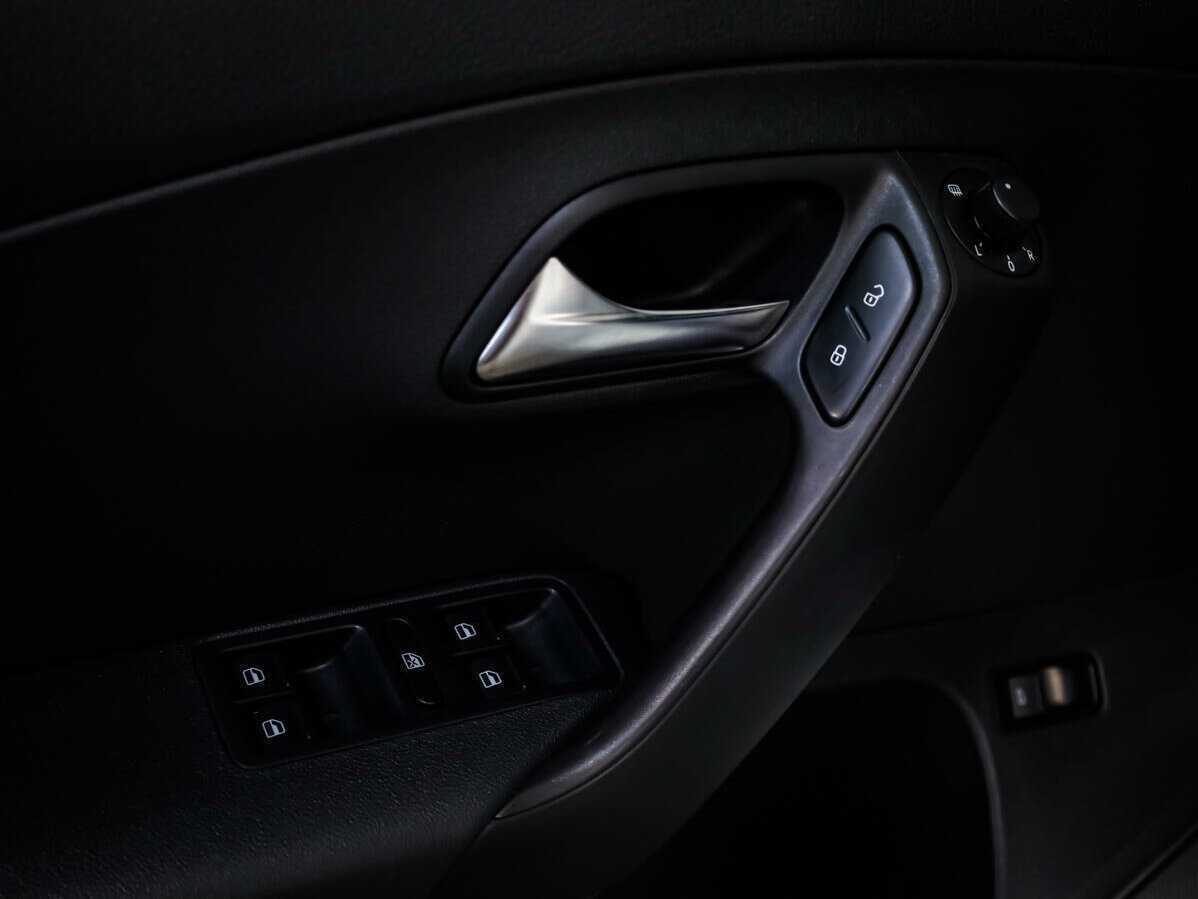 Volkswagen Polo 2017 года с пробегом. Фото: #15