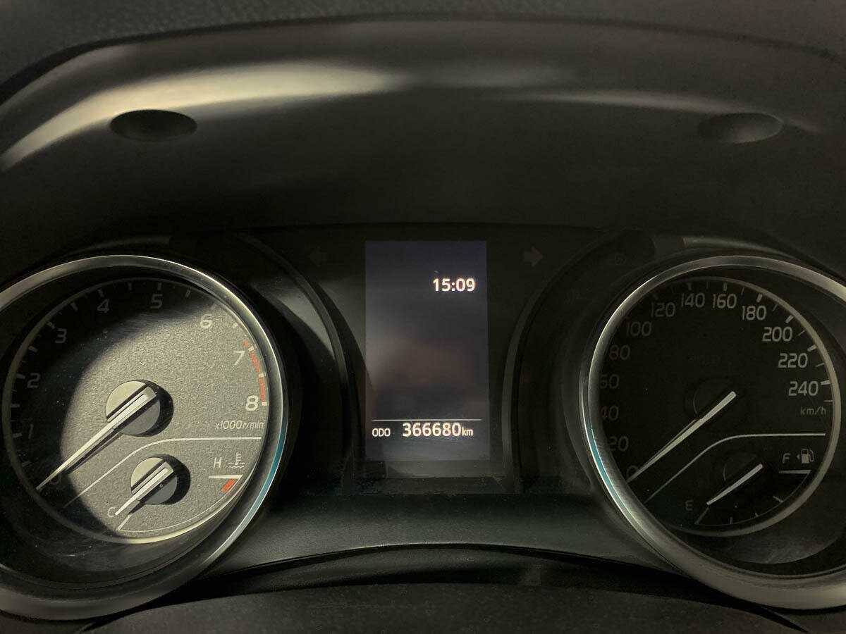 Toyota Camry 2021 года с пробегом. Фото: #11