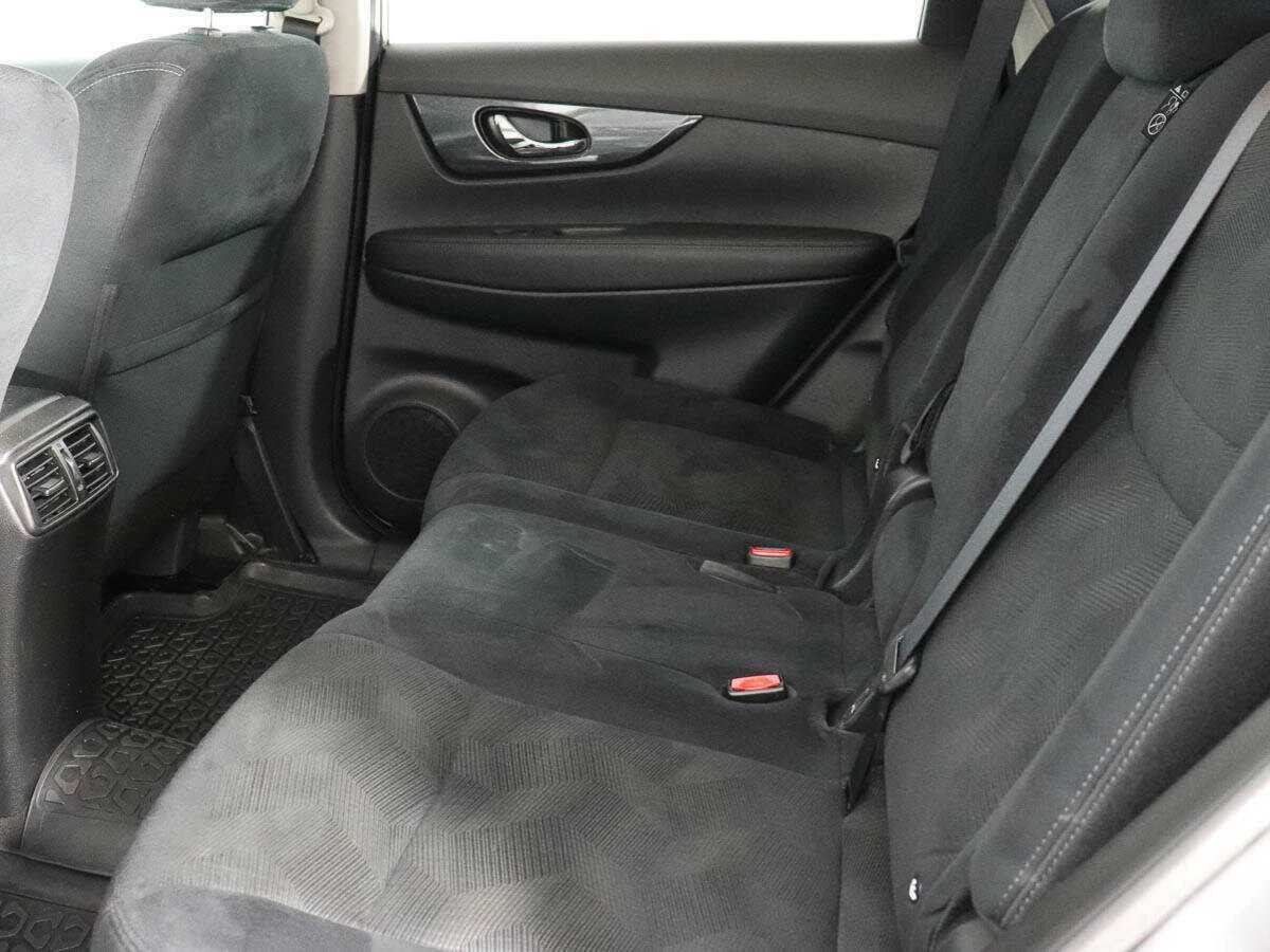 Б/У Ниссан Икс-Трейл 2016 года. Фото: #9