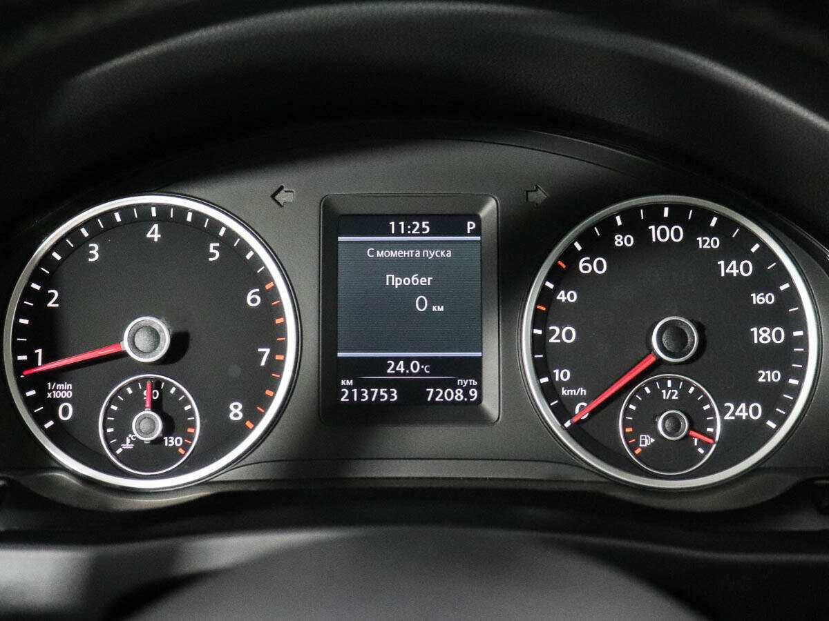 Б/У Фольксваген Тигуан 2012 года. Фото: #11