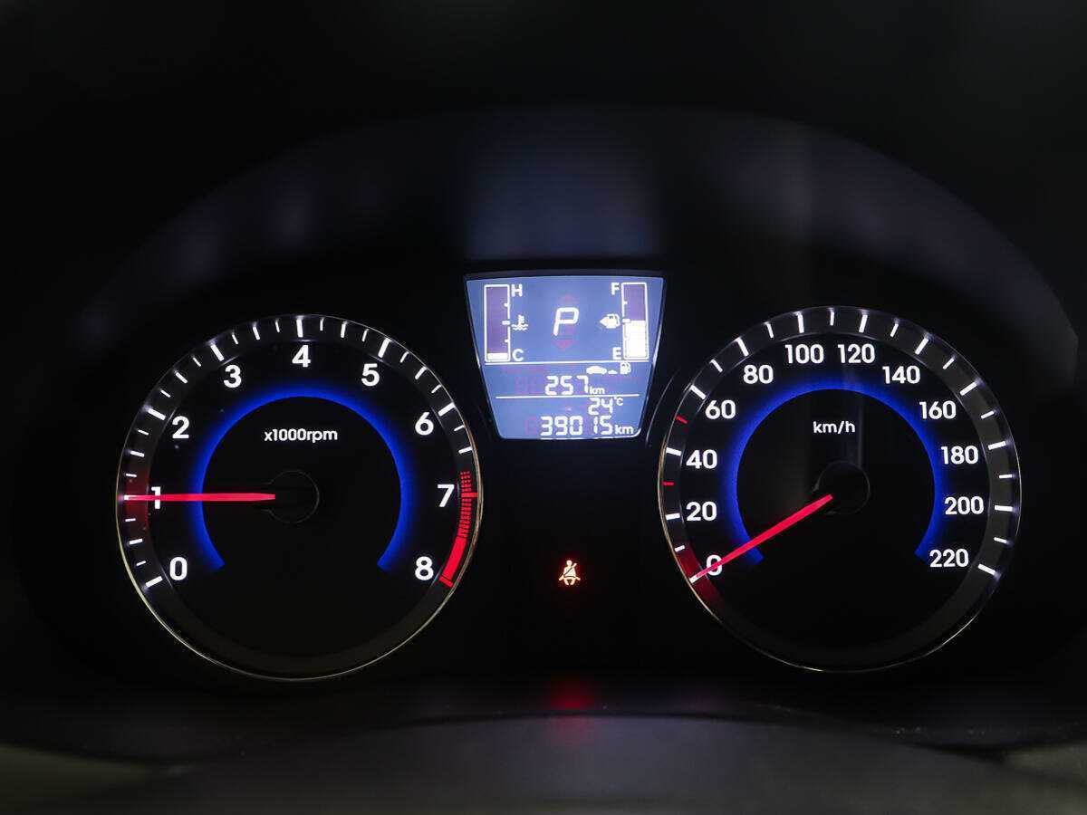 Б/У Хендай Солярис 2016 года. Фото: #13