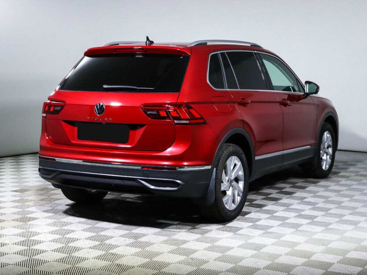 Volkswagen Tiguan 2021 года с пробегом. Фото: #3