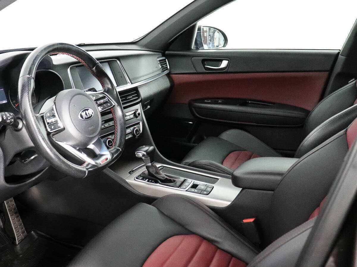 Б/У Киа Оптима 2019 года. Фото: #10