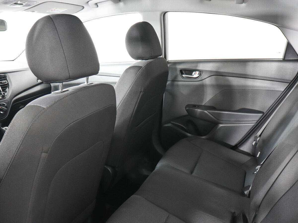 Hyundai Solaris 2021 года с пробегом. Фото: #11