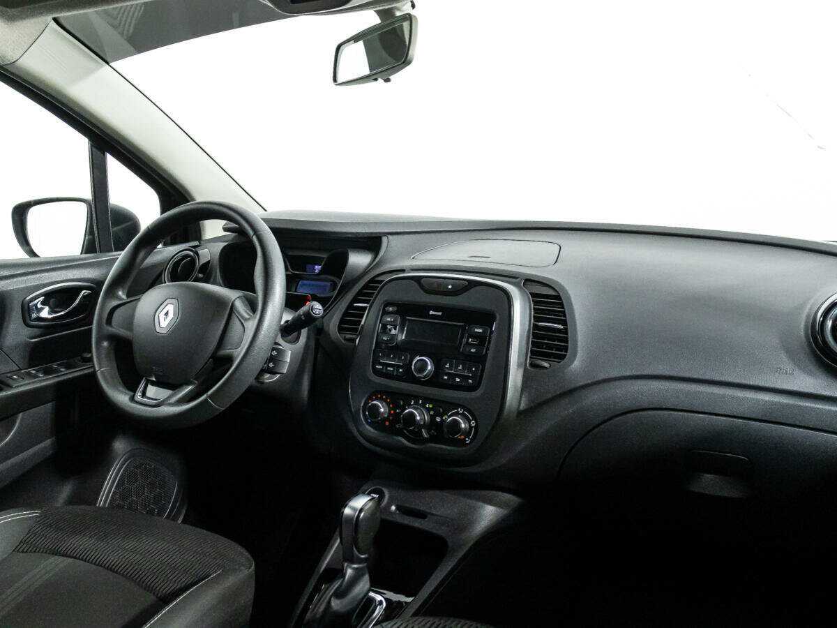 Б/У Рено Каптюр 2019 года. Фото: #8