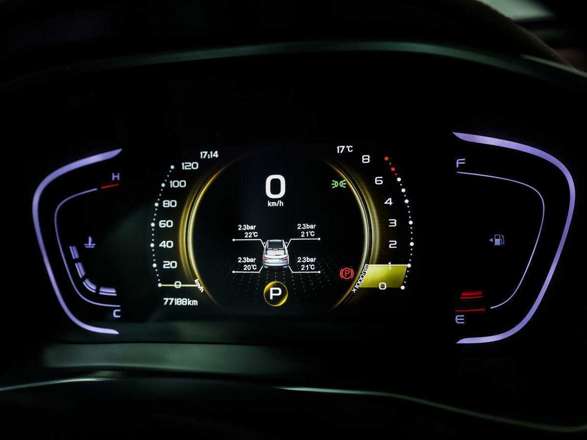 Geely Coolray 2021 года с пробегом. Фото: #19