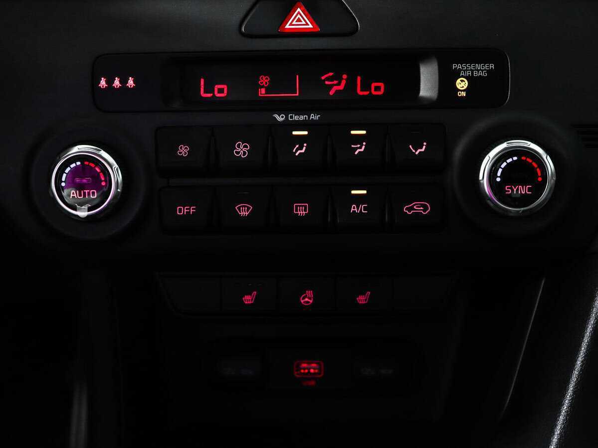 Б/У Киа Спортейдж 2020 года. Фото: #16