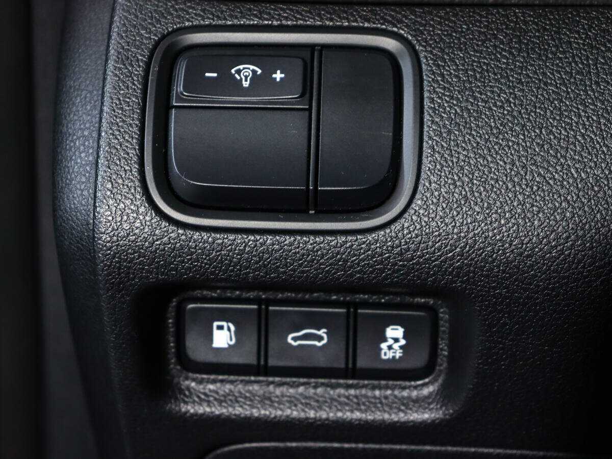 Б/У Киа Оптима 2018 года. Фото: #18