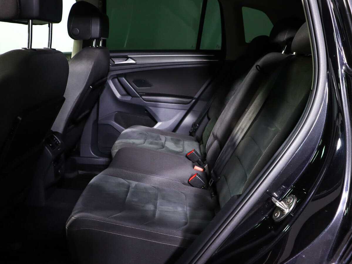 Б/У Фольксваген Тигуан 2017 года. Фото: #7