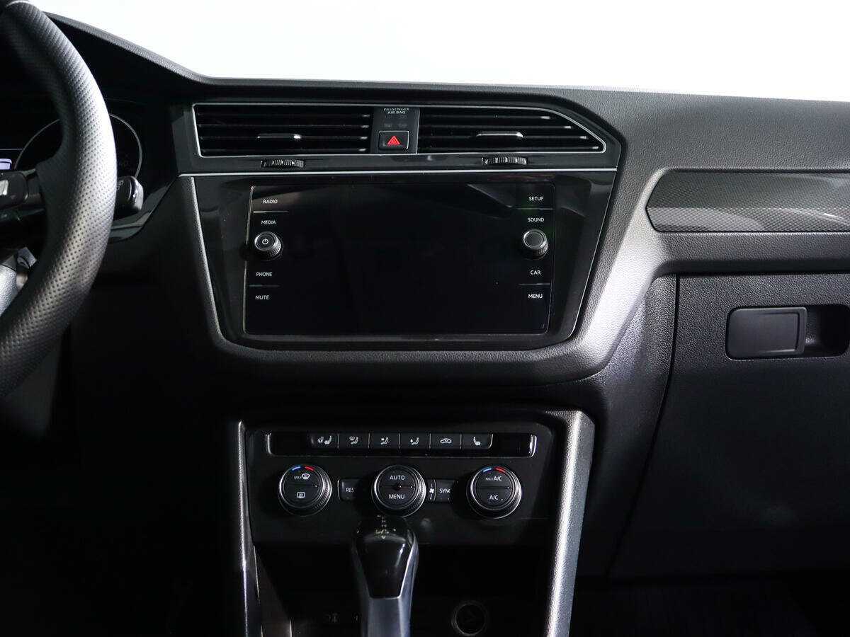 Б/У Фольксваген Тигуан 2017 года. Фото: #10