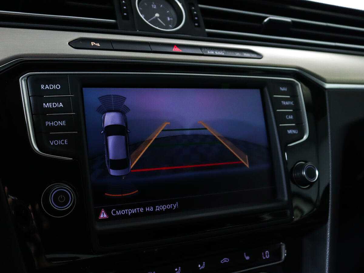 Б/У Фольксваген Пассат 2016 года. Фото: #12