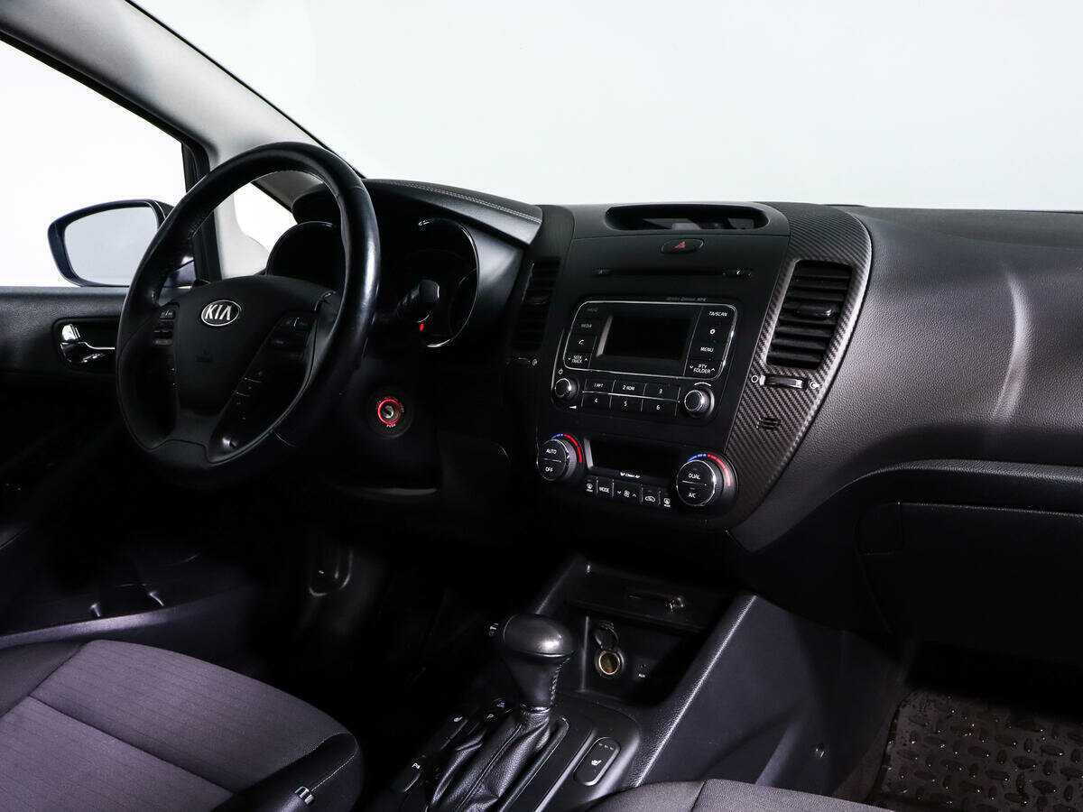 Б/У Киа Церато 2015 года. Фото: #8