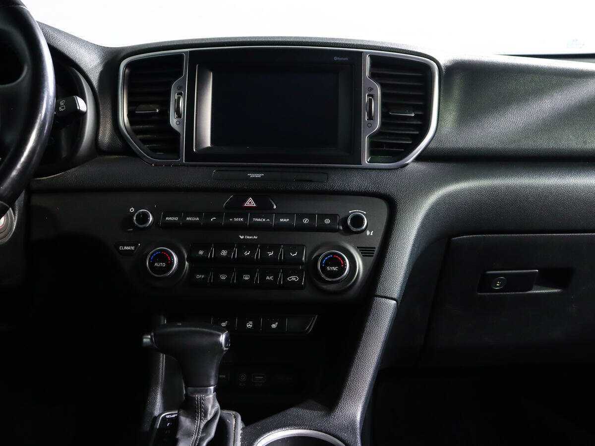 Б/У Киа Спортейдж 2016 года. Фото: #12