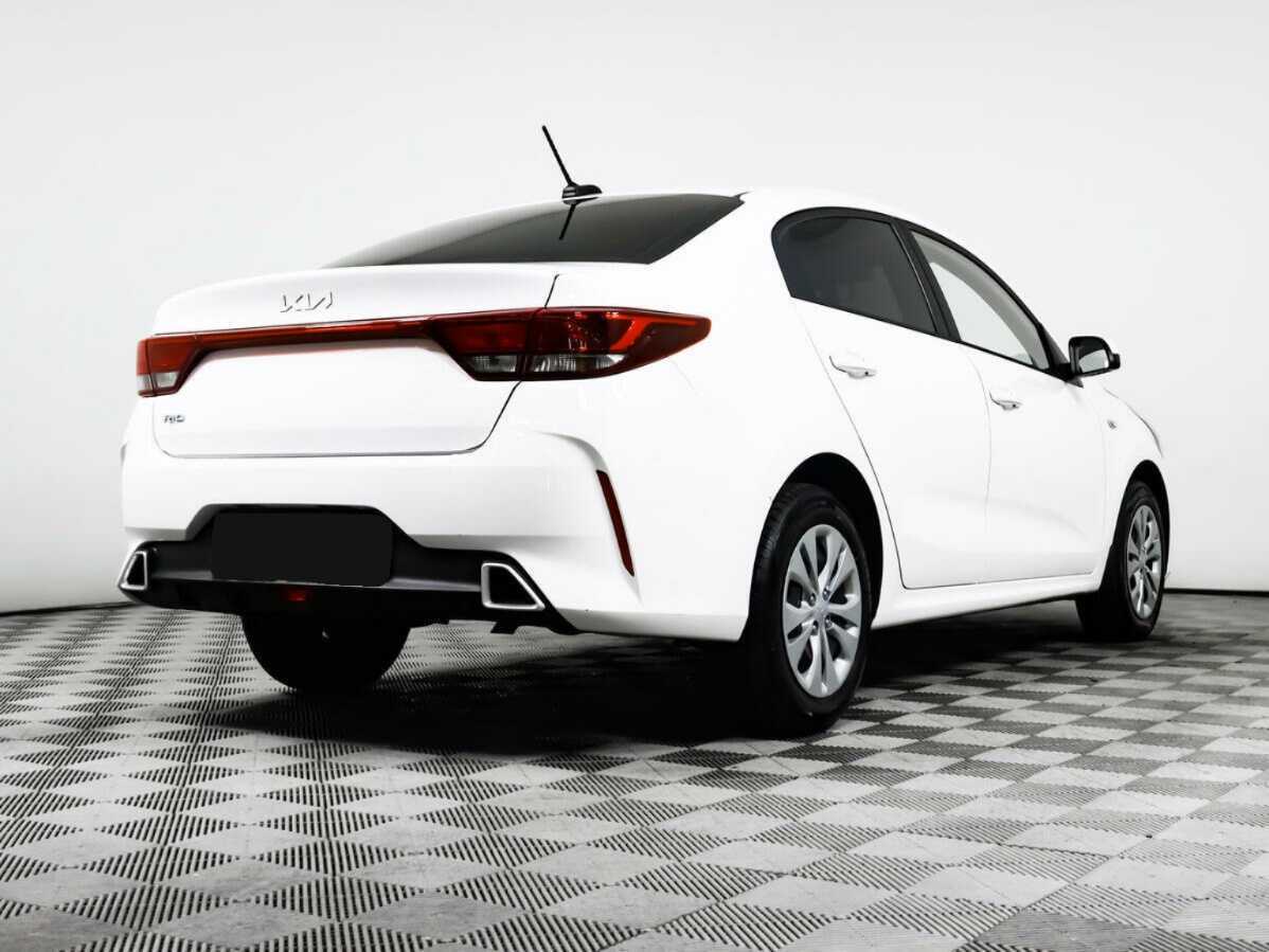 Б/У Киа Рио 2022 года. Фото: #3