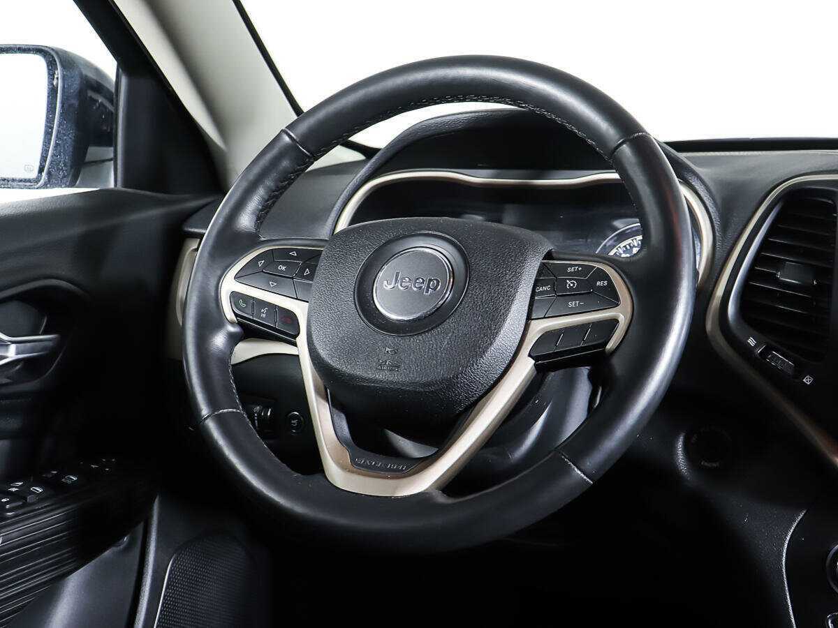 Jeep Cherokee 2014 года с пробегом. Фото: #16