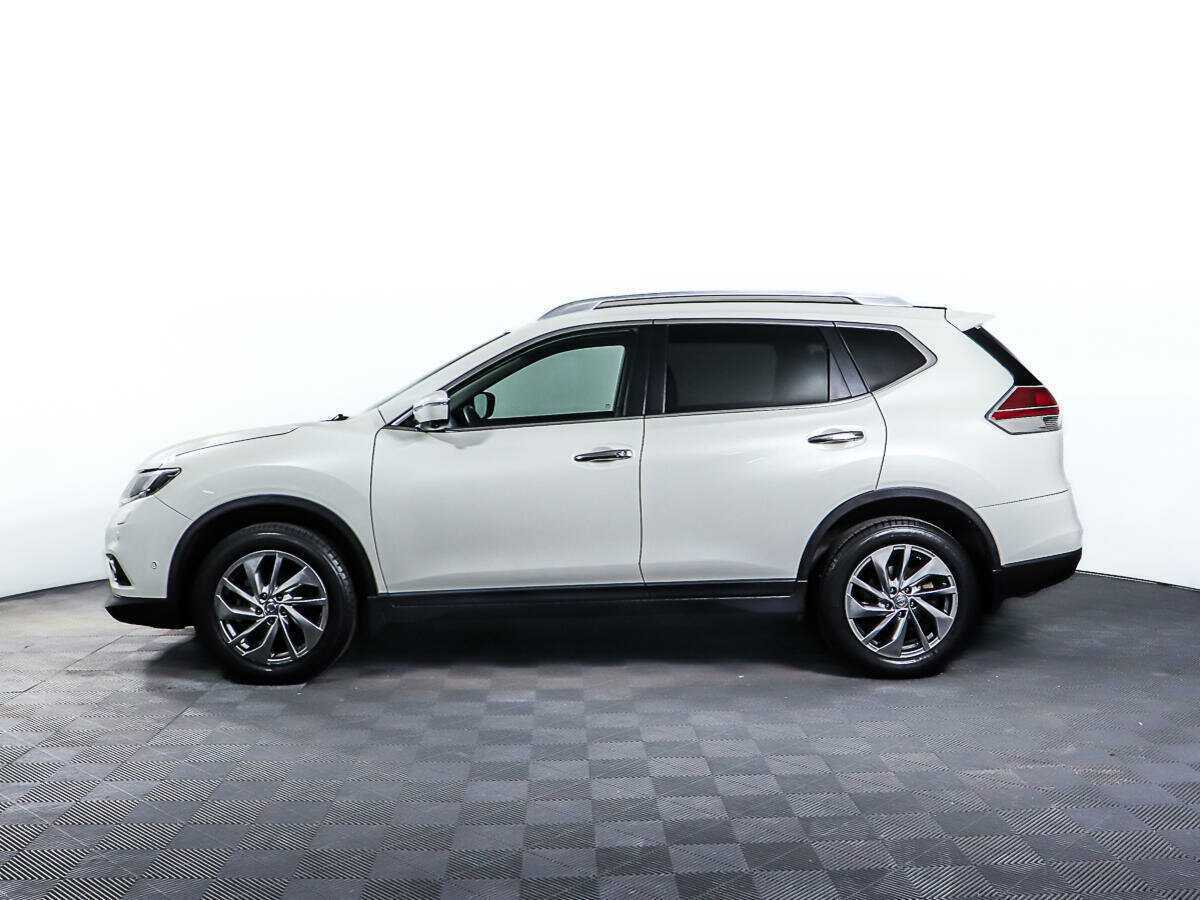 Б/У Ниссан Икс-Трейл 2015 года. Фото: #7