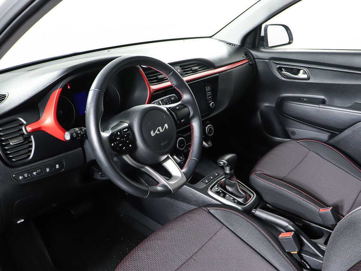 Б/У Киа Рио 2021 года. Фото: #13