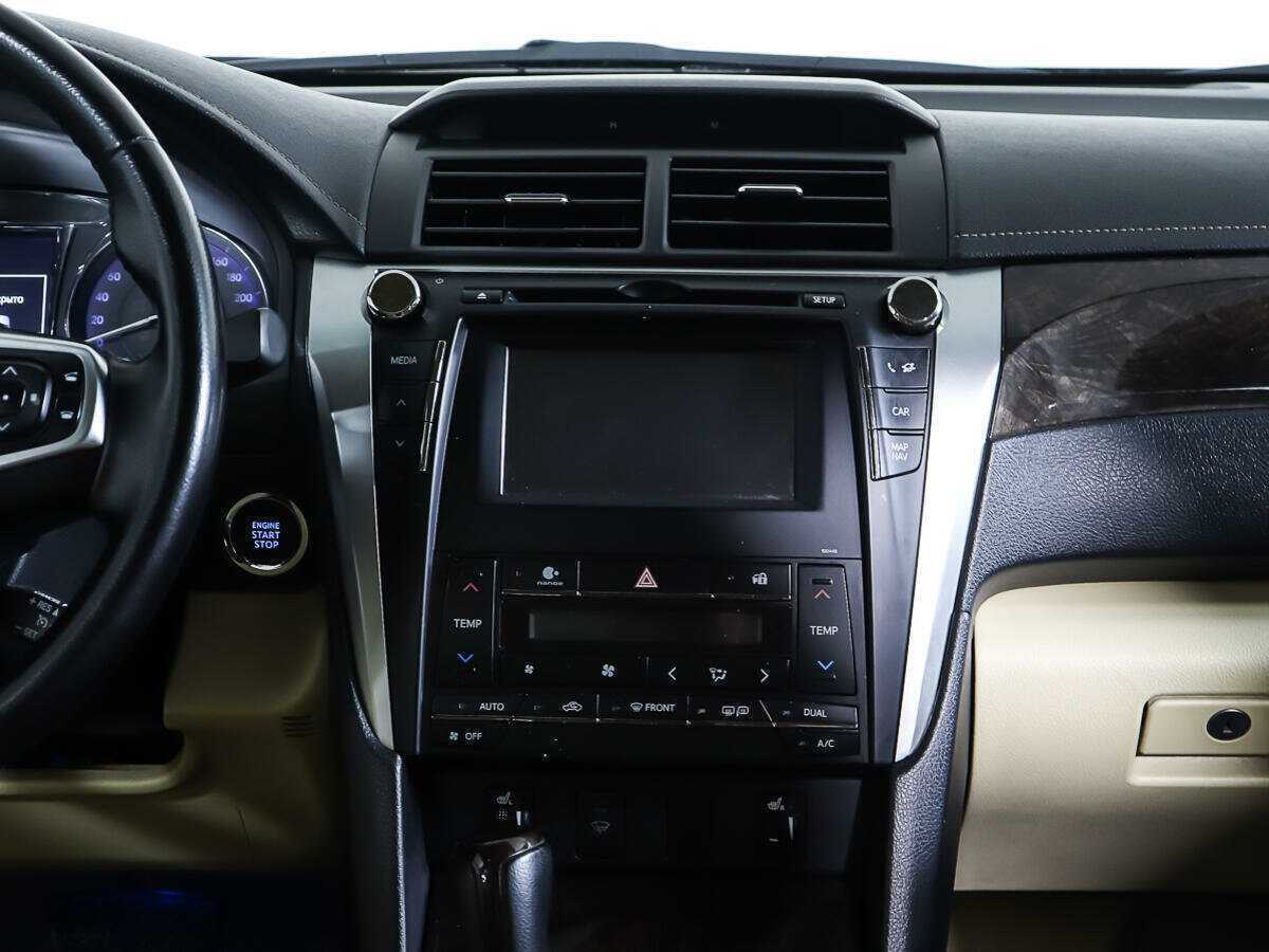 Toyota Camry 2015 года с пробегом. Фото: #10