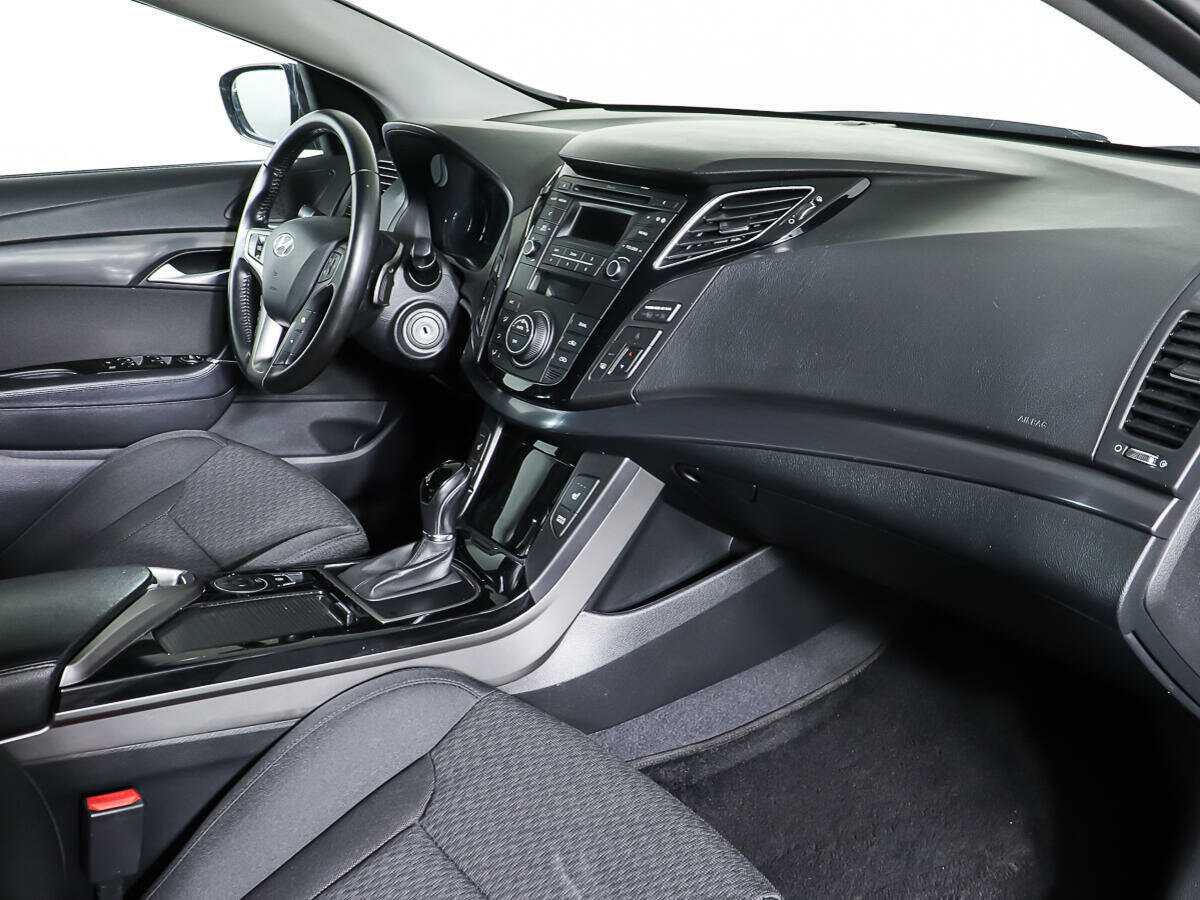 Б/У Хендай ай40 2015 года. Фото: #8